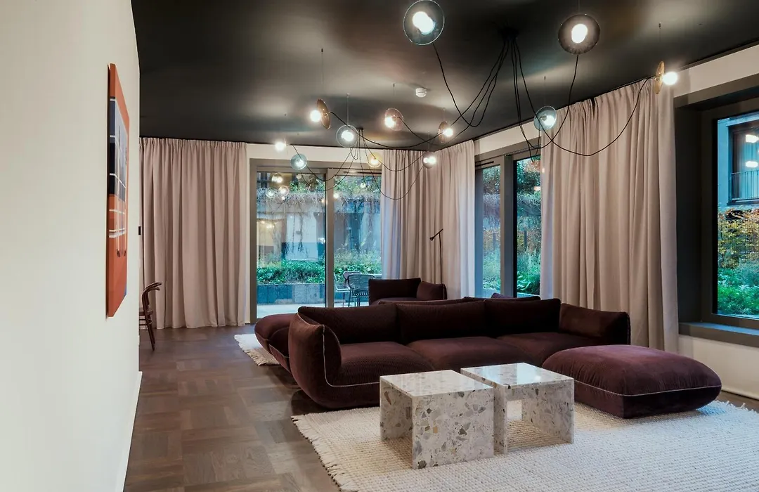 The Garden Suites By Suite030-1